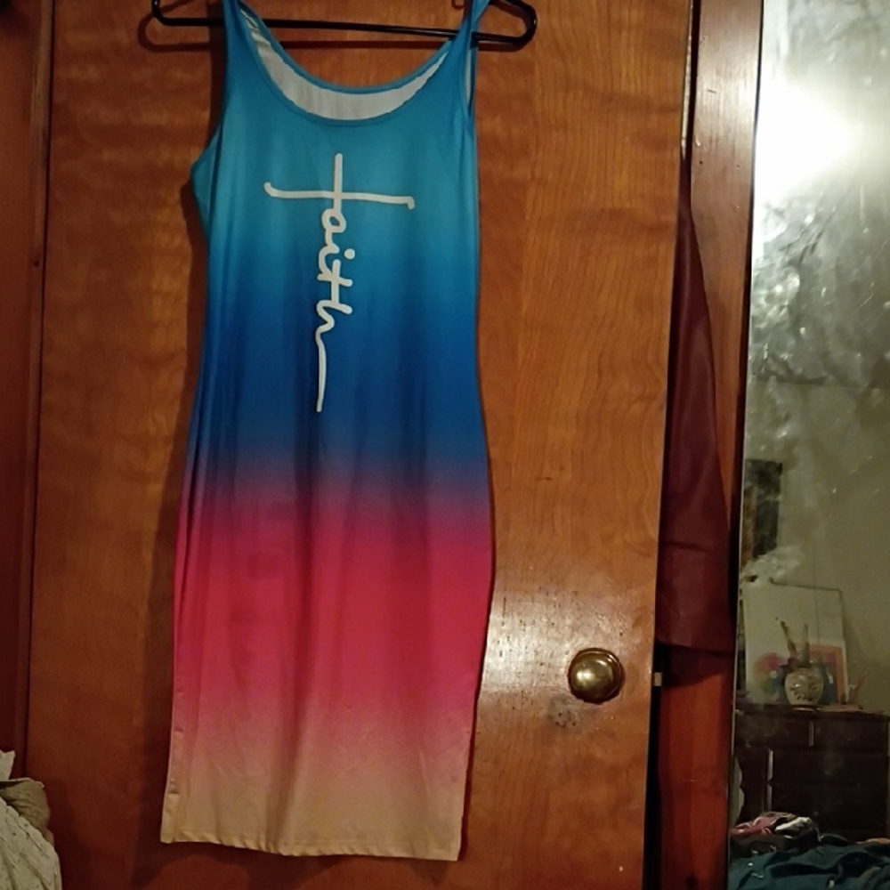 Gradient Sleeveless Midi Dress
